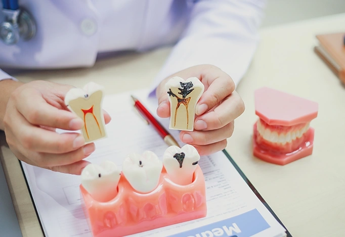 Emergency Denture repair in London by Bayswater Dental Clinic